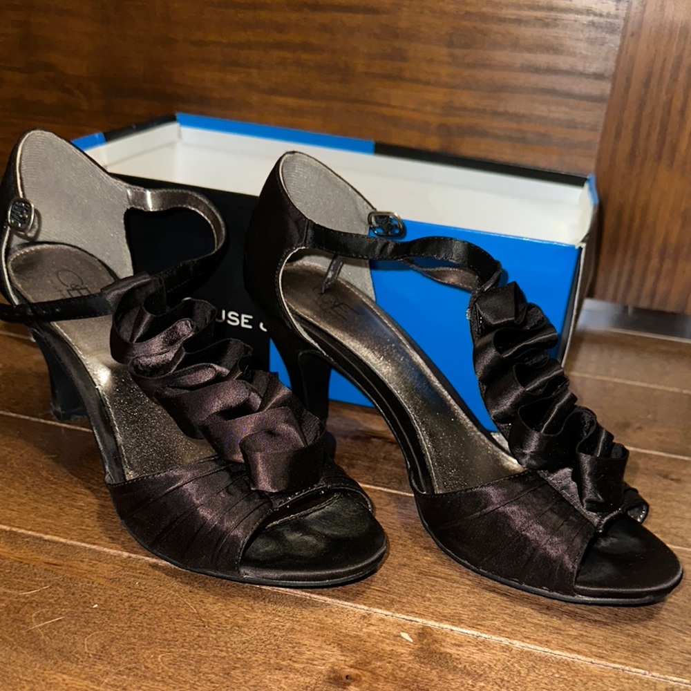Cause & Effect Satin Ruffle Heels - Picture 1 of 6